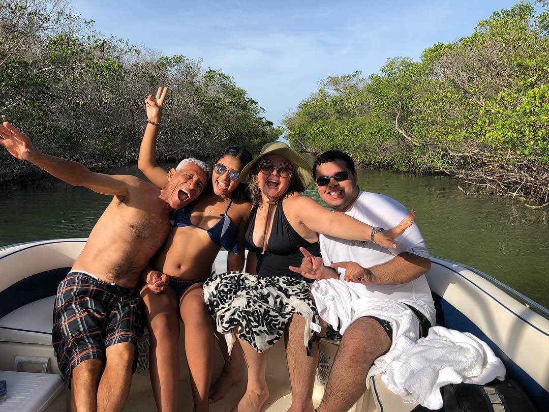 How Do Private Boat Tours in Islamorada Work for Small Groups?